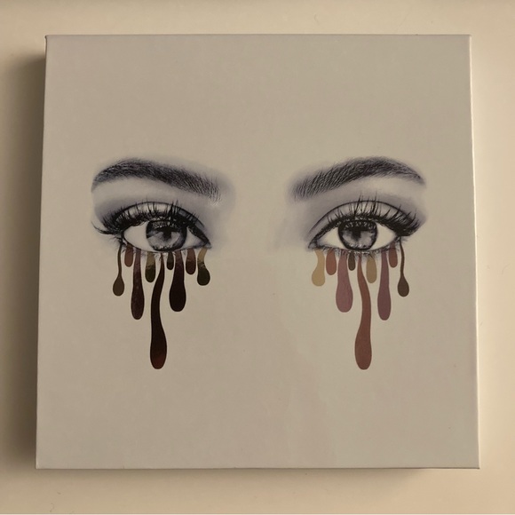 Kylie Cosmetics “The Burgundy Palette” - Picture 5 of 8